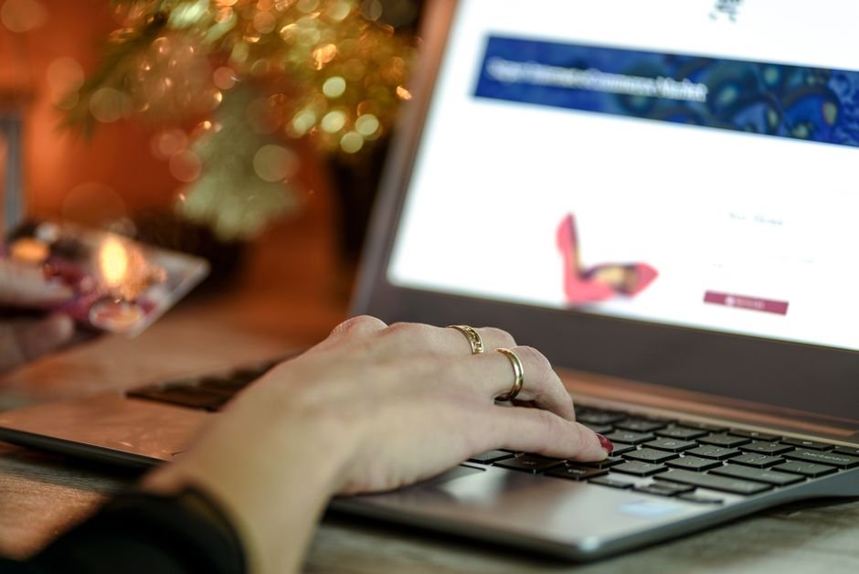 WebP Optimization Boosts E-Commerce Conversions Fast